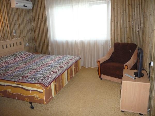 Ostrov Park-Hotel Pitsunda Eksteriør billede